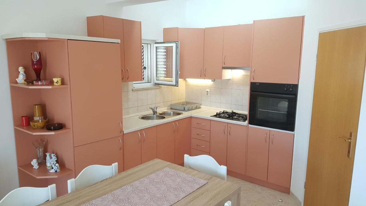 Apartments Edita Makarska Buitenkant foto